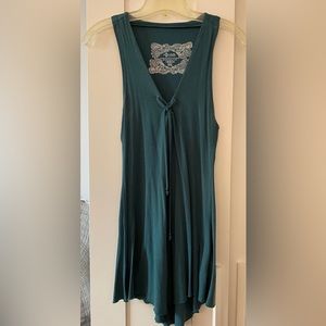 Nomad’s hempwear long tank